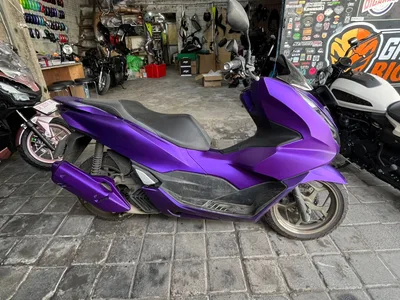 Honda PCX بنفسجي (ABS)