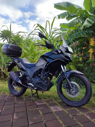 Kawasaki Versys Black + Box