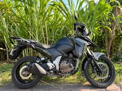 Suzuki V-Strom 250 Total black (Lightening)