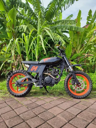 Yamaha Byson 150 Black