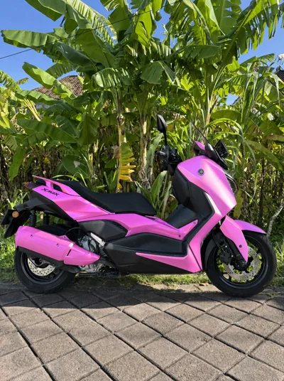 Yamaha Xmax وردي